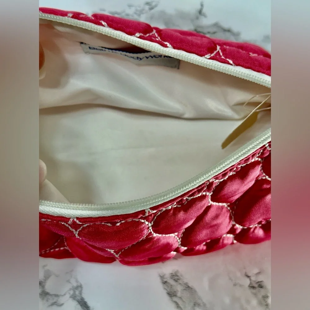 New Vintage Bath & Body Works Hot Pink Heart Shaped Makeup Bag